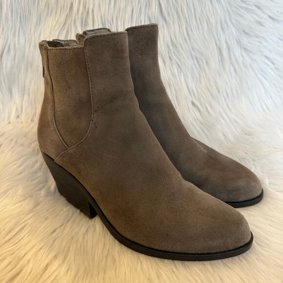 Eileen Fisher Peer Boot Shadow Taupe Suede Almond Toe Block Heel Ankle Bootie - Picture 3 of 14